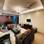 Fortune Home Service Apartment 4Bhk,J191 Saket