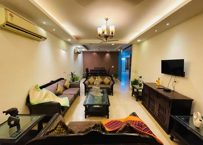 Fortune Home Service Apartment 4Bhk,J191 Saket