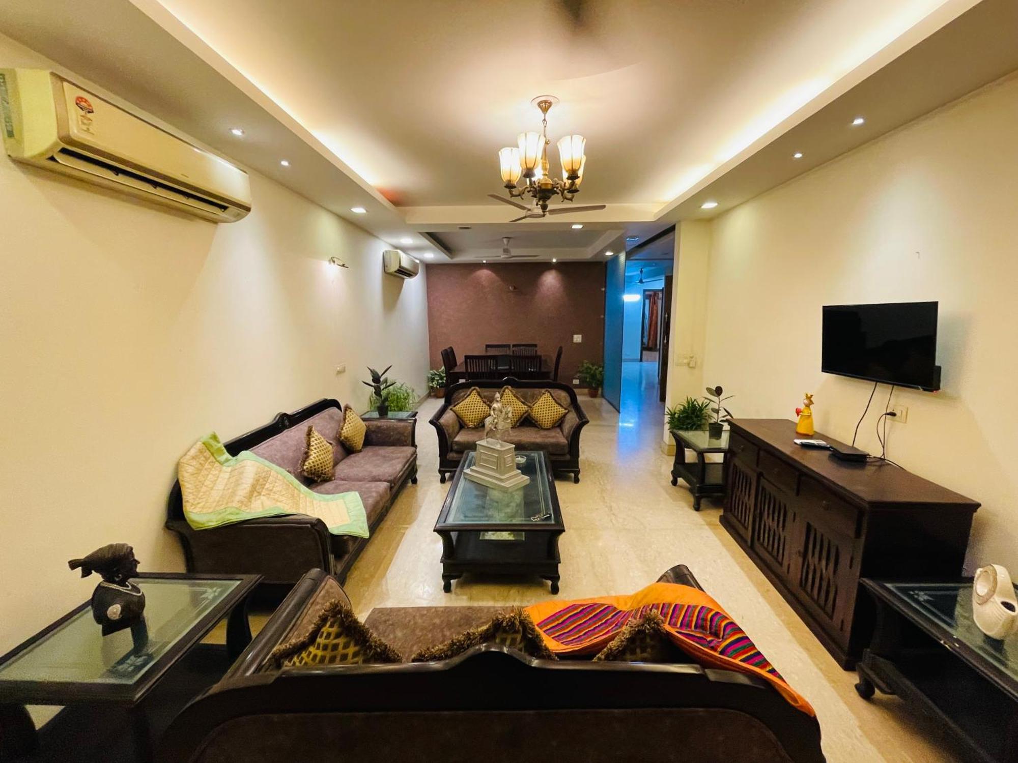 Fortune Service 4bhk,j191 Saket Apartment