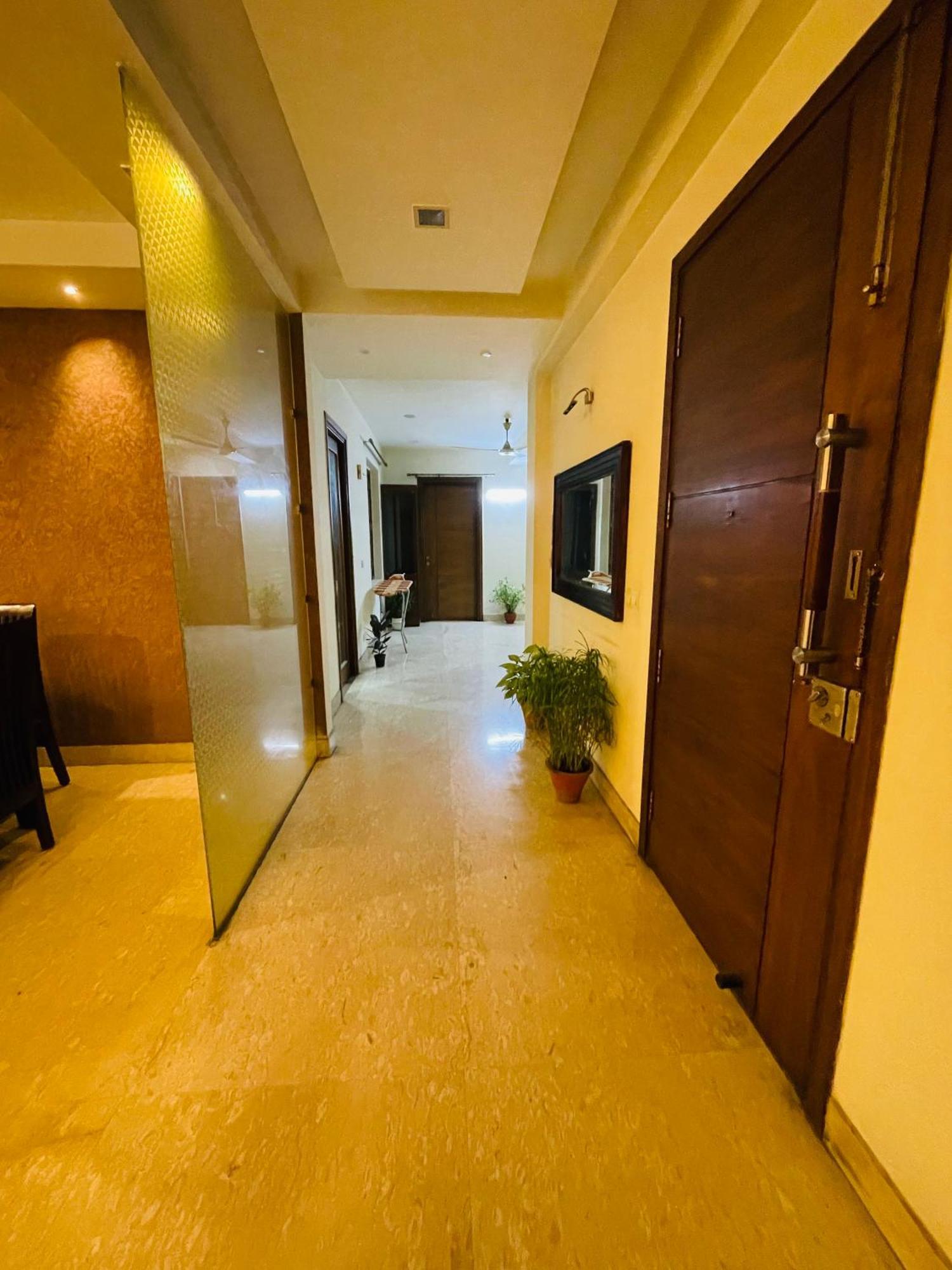Fortune Service 4bhk,j191 Saket *