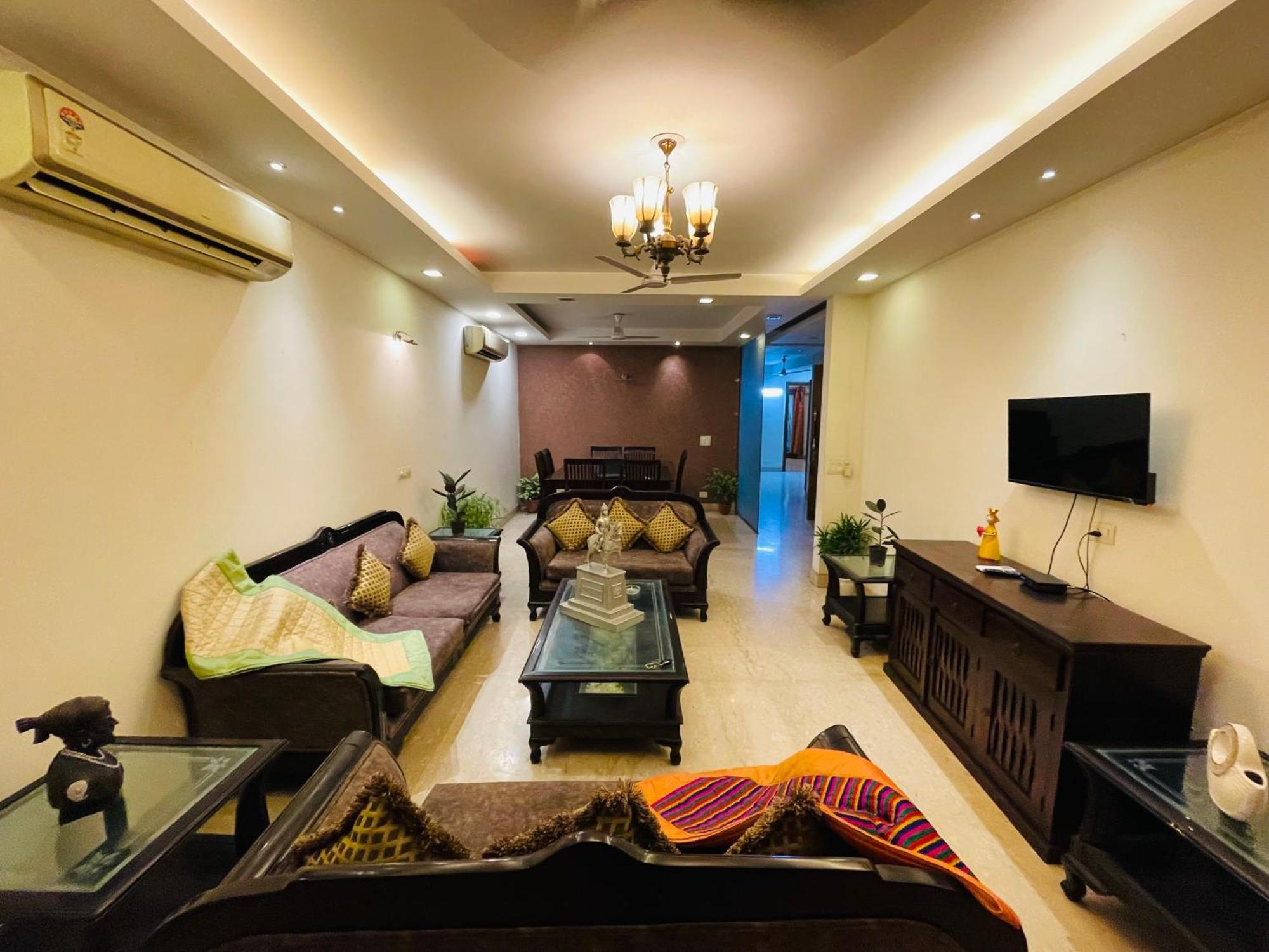 Fortune Service 4bhk,j191 Saket *